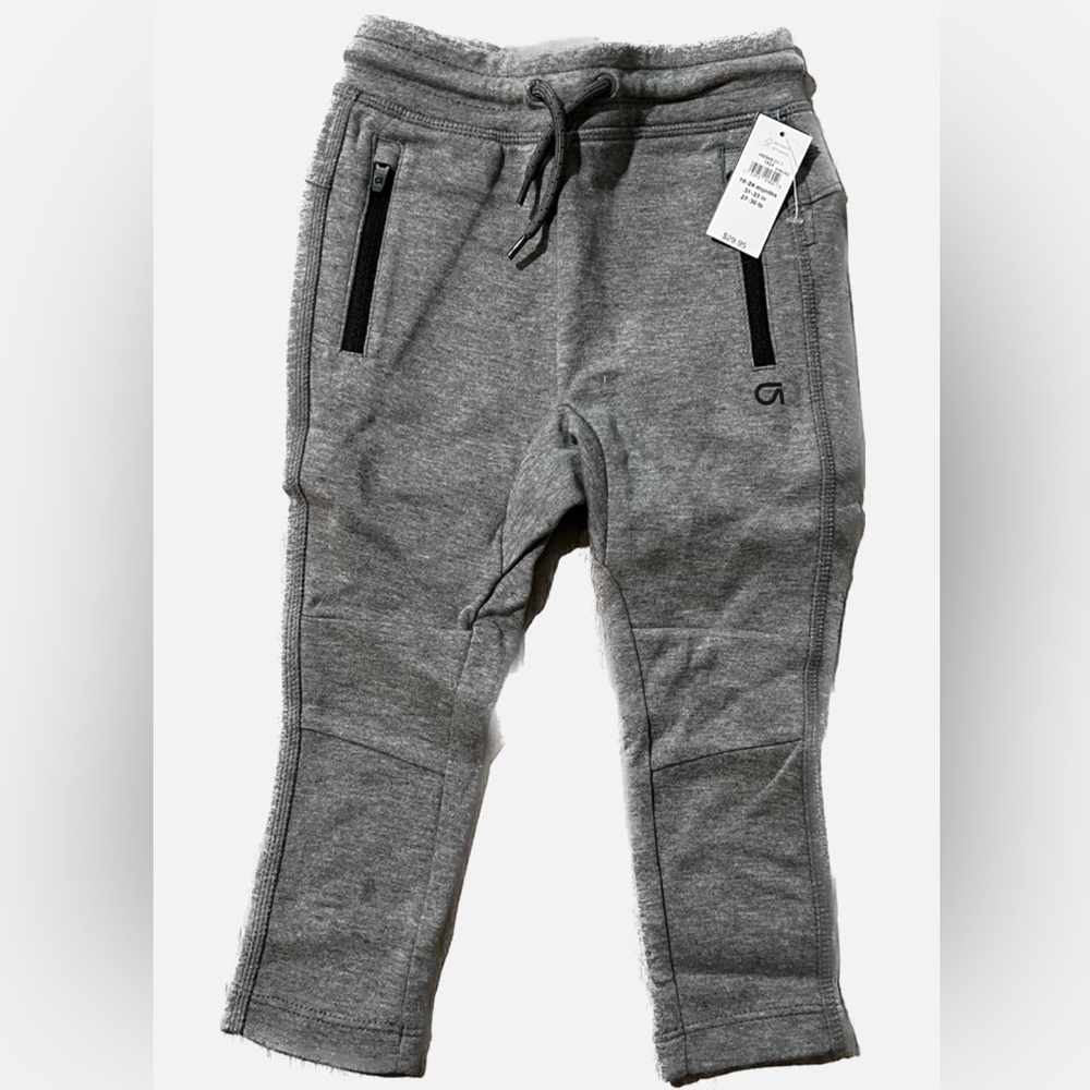 GAP Baby Joggers 18-24 month NWT